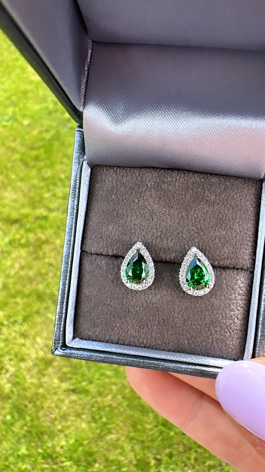 Sterling Silver Emerald  Earrings