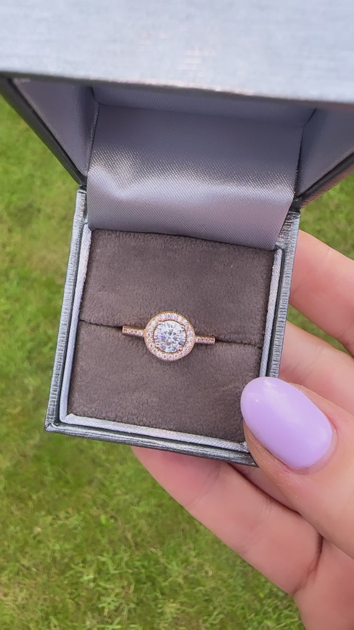 Rose Gold Solitaire Circle Ring