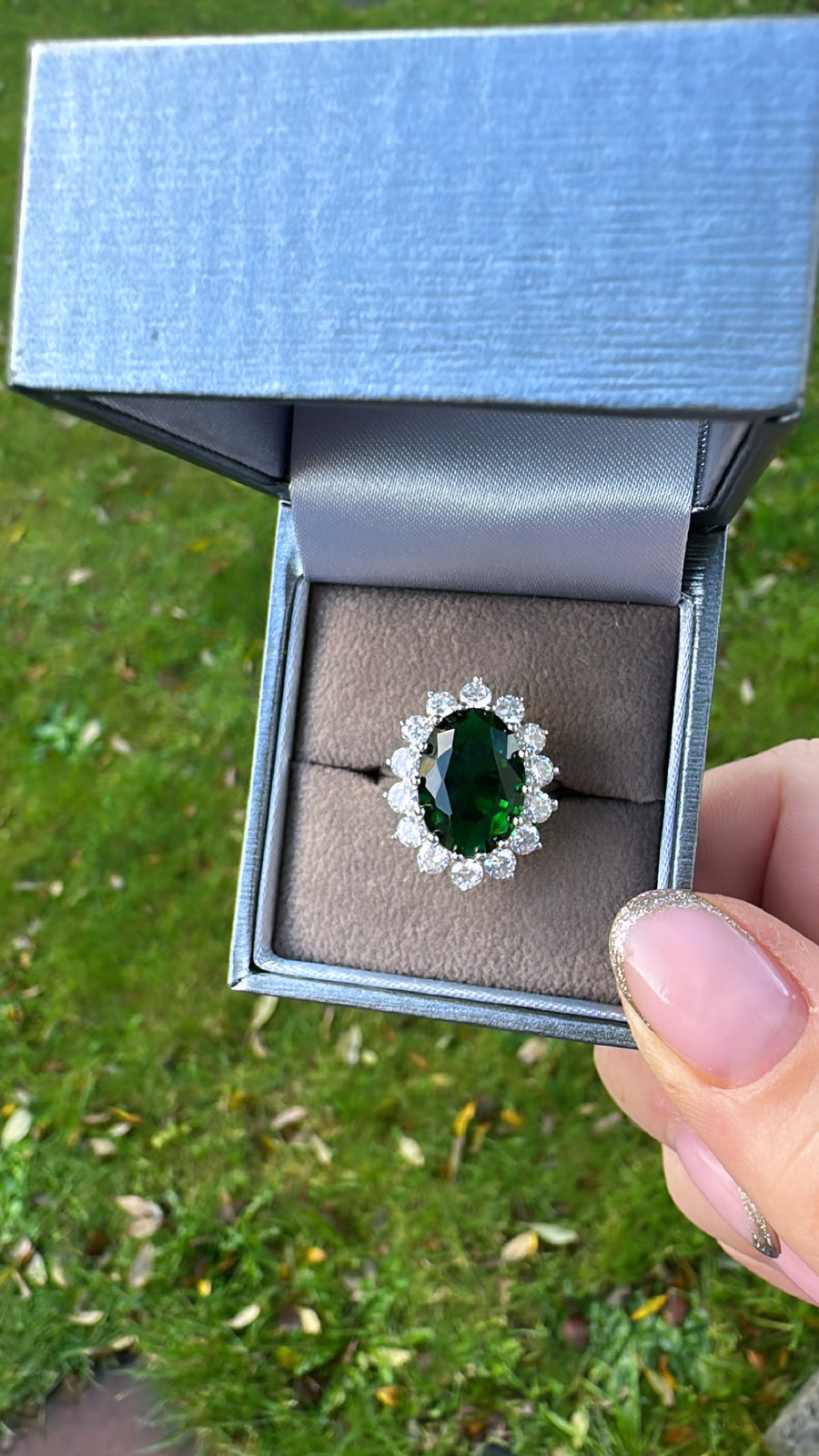 Sterling Silver Emerald  Ring