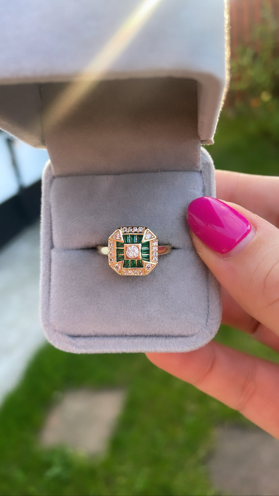 Emerald Ivy  Ring